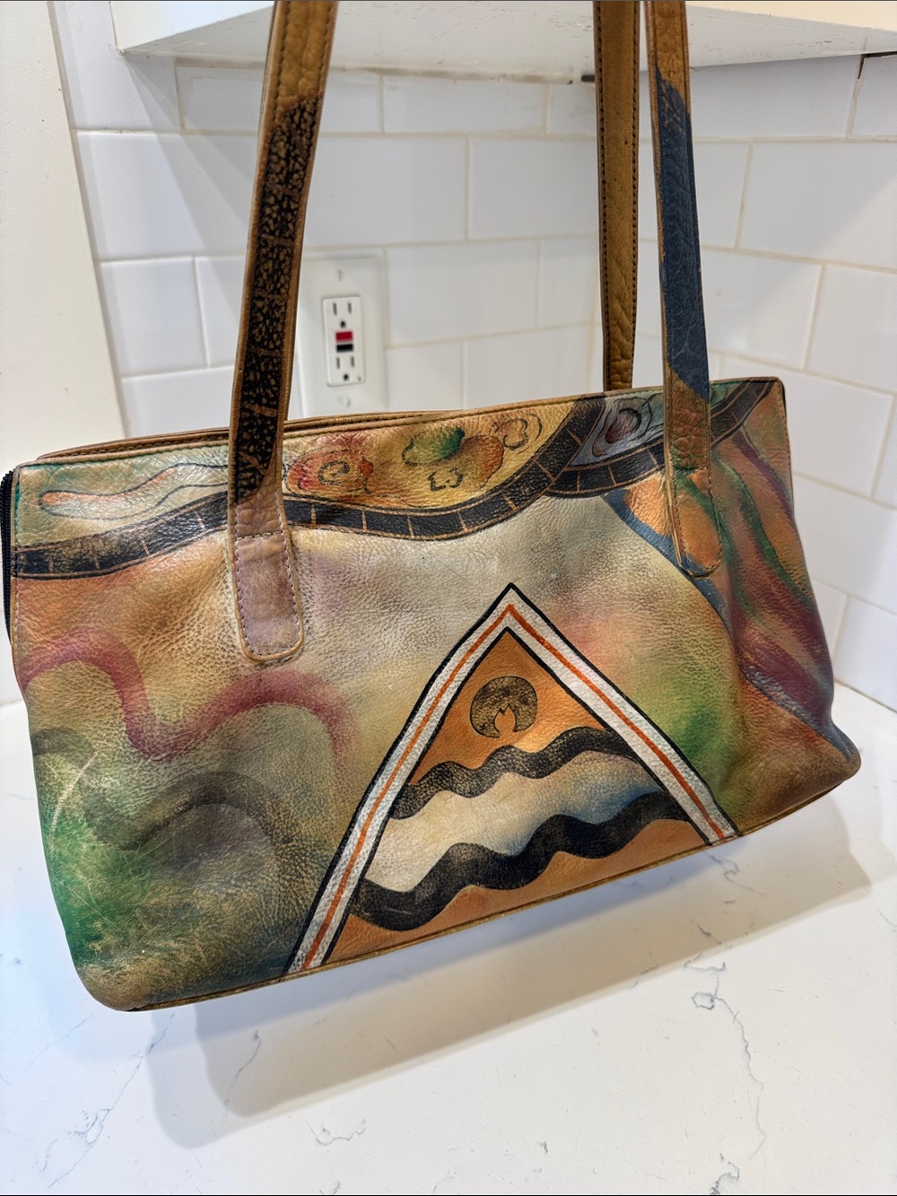 Anuschka hand-Painted Multicolor Leather Shoulder Bag - Picture 2 of 15